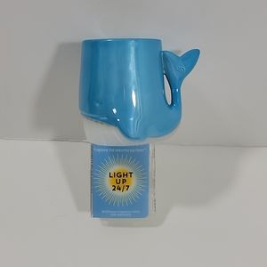 Bath & Body Works WHALE NIGHTLIGHT Wallflower